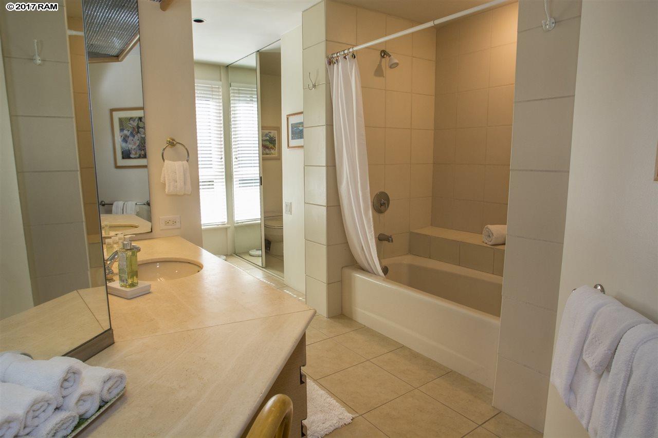 Palms at Wailea I condo # 904, Kihei, Hawaii - photo 9 of 18