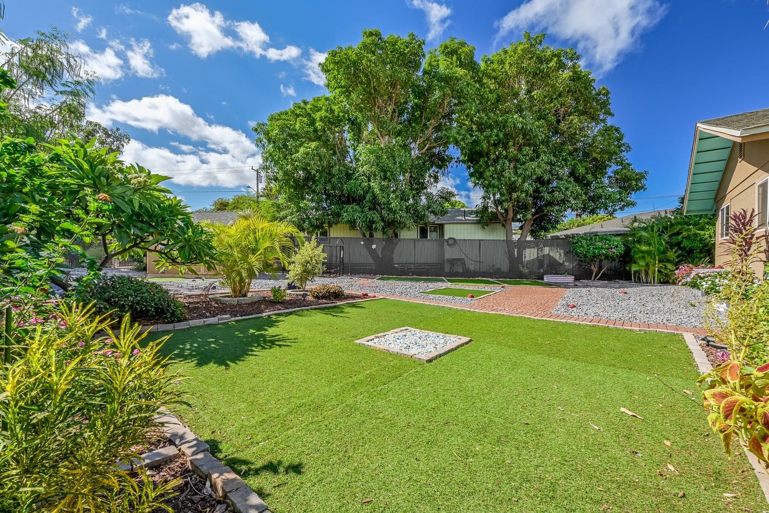321  Kenolio Rd Kihei, Kihei home - photo 30 of 36