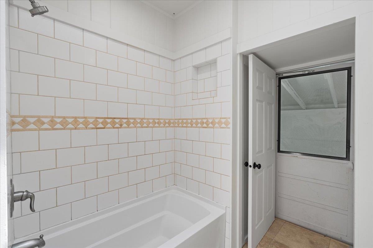3217  Luahine Pl , Haiku home - photo 14 of 48