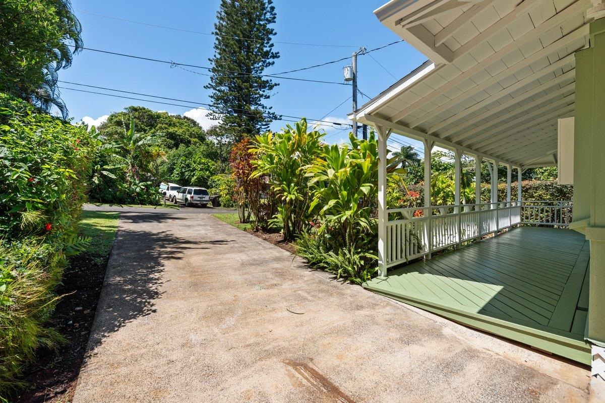 3217  Luahine Pl , Haiku home - photo 10 of 48