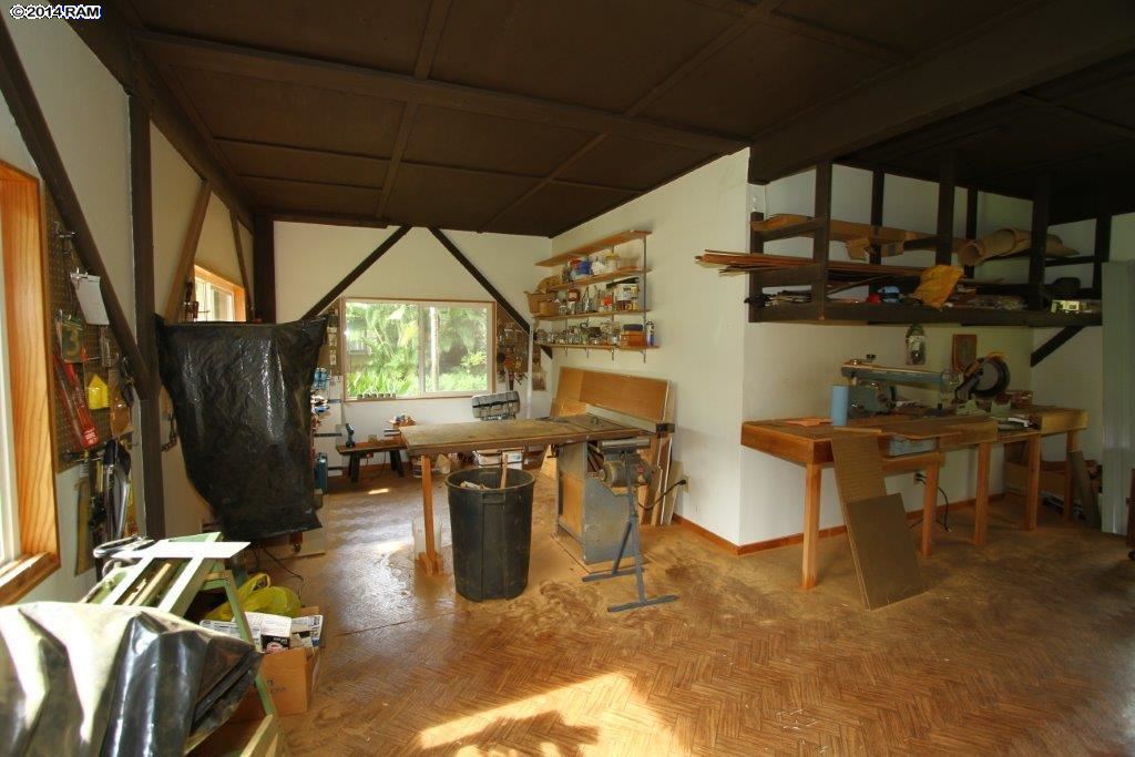 3226  Rd Kaluakoi Resort-w.molokai, Molokai home - photo 26 of 30