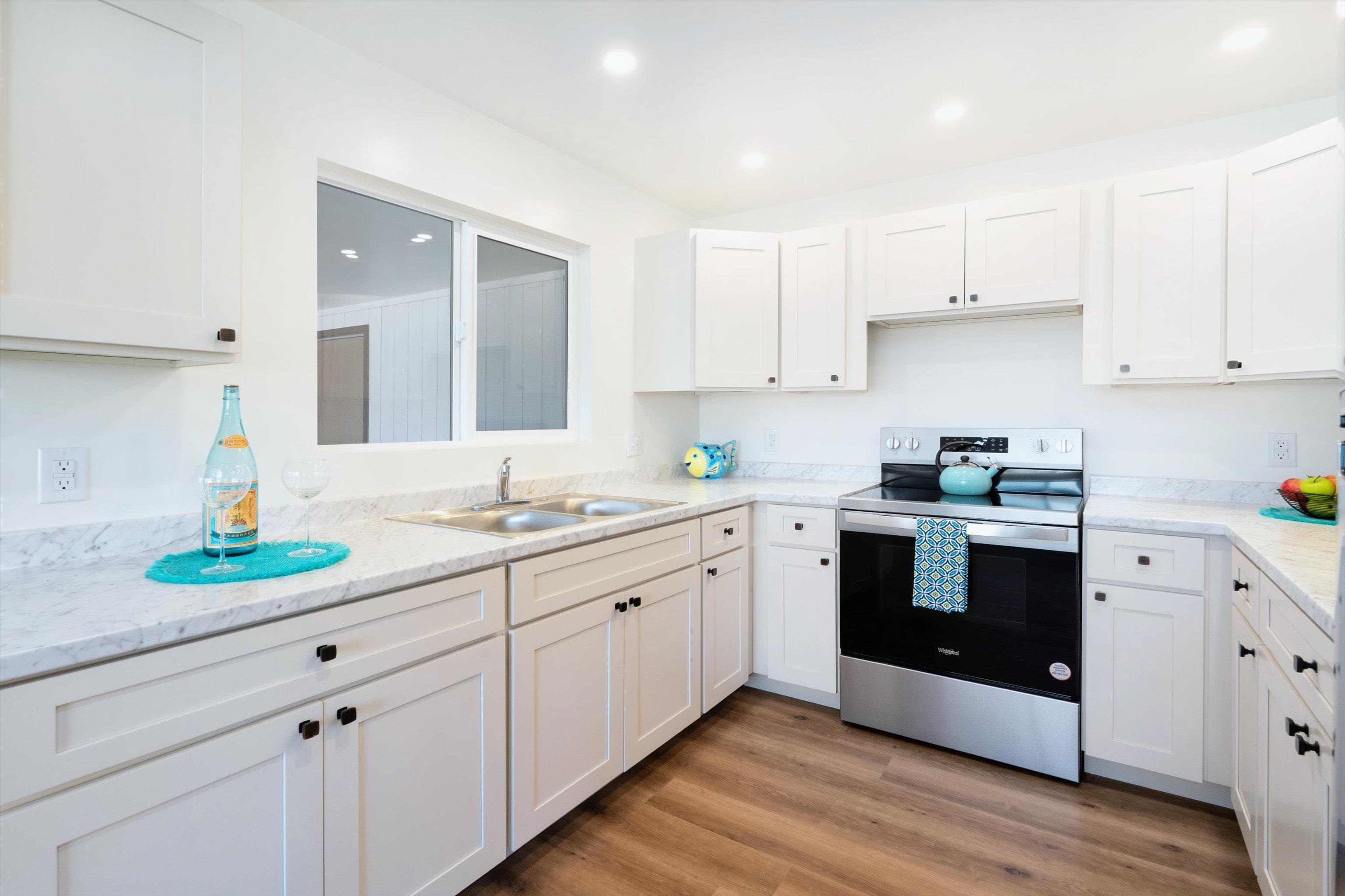 323  Papa Ave , Kahului home - photo 7 of 40