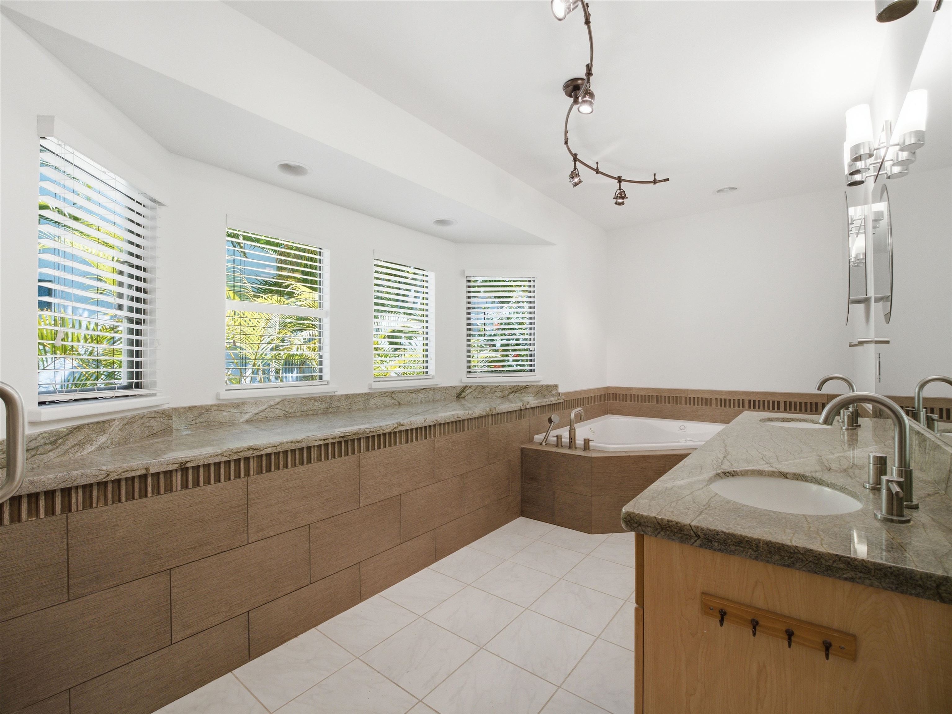 3236  Pikai Way Wailea Kai, Wailea/Makena home - photo 14 of 50