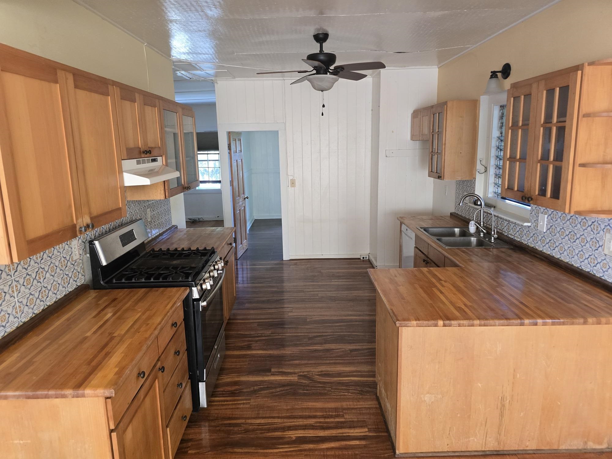 3237  Luahine Pl , Haiku home - photo 6 of 15