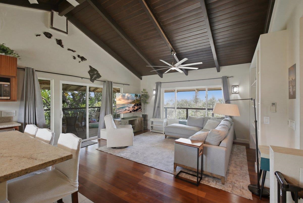 3248  Akala Dr , Maui Meadows home - photo 3 of 45