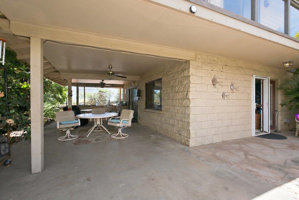 3248  Akala Dr , Maui Meadows home - photo 29 of 45