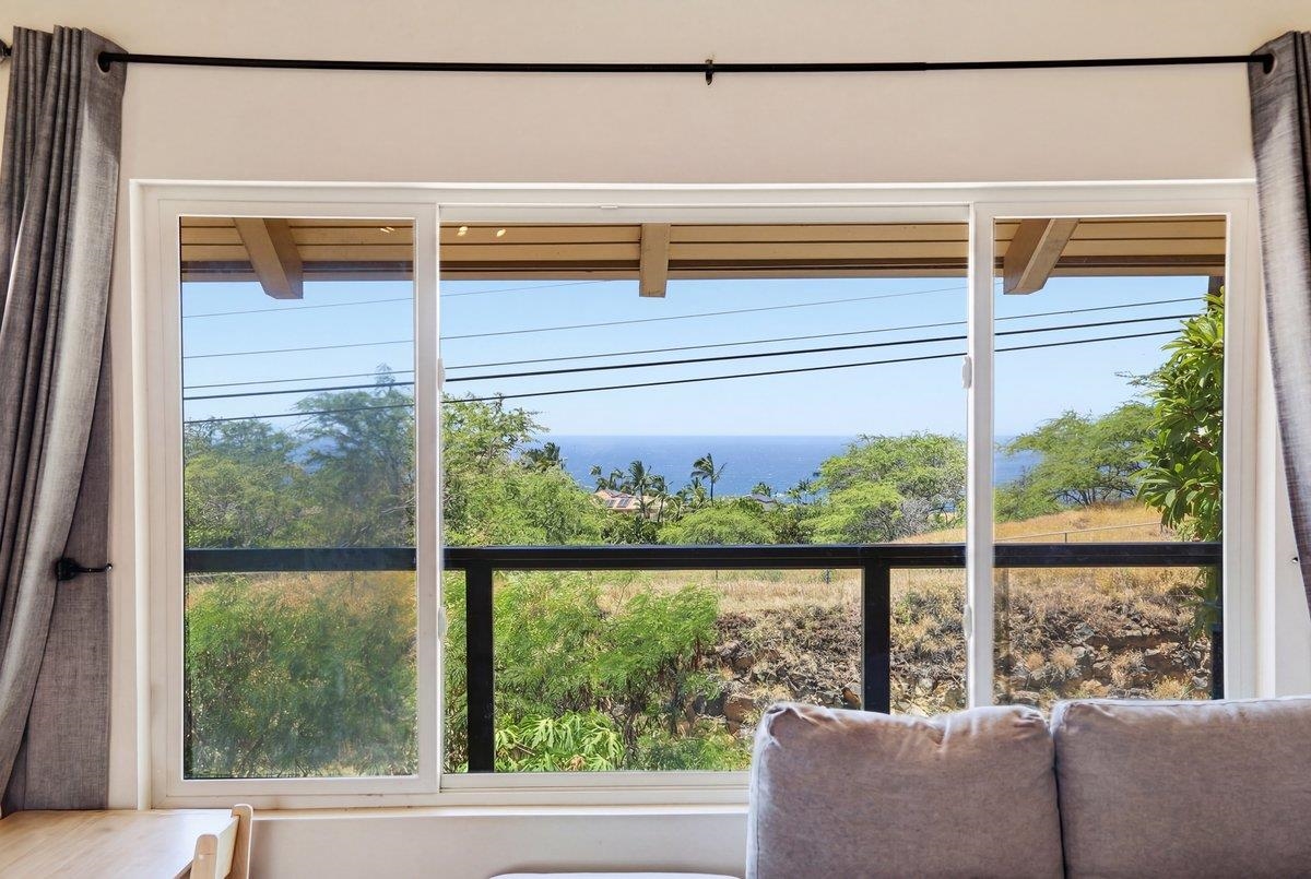 3248  Akala Dr , Maui Meadows home - photo 4 of 45