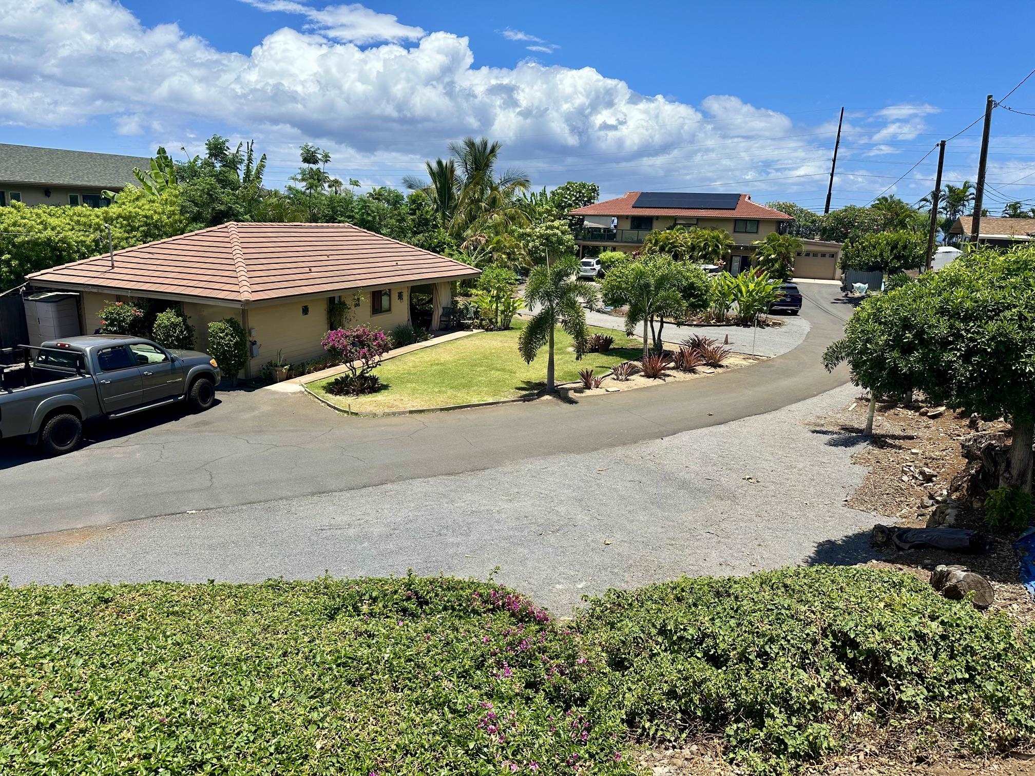3248  Akala Dr , Maui Meadows home - photo 34 of 45