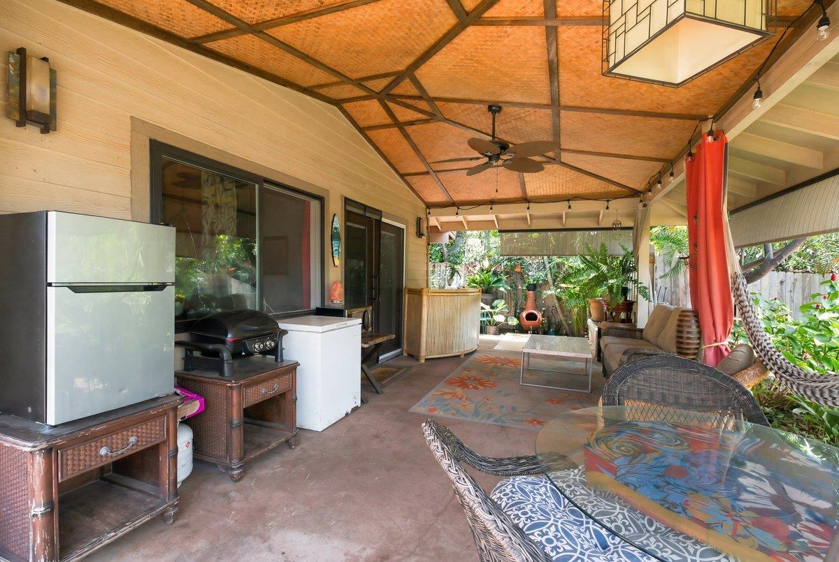 3248  Akala Dr , Maui Meadows home - photo 35 of 45