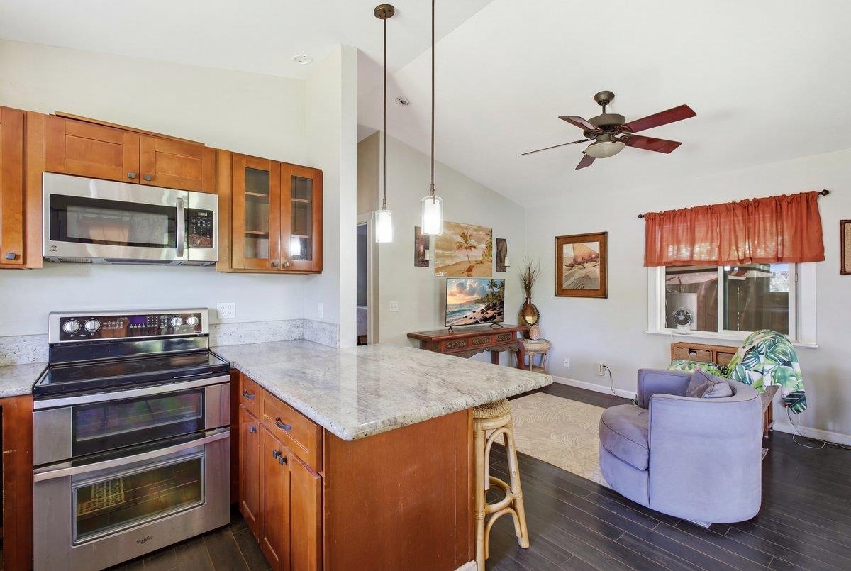 3248  Akala Dr , Maui Meadows home - photo 37 of 45