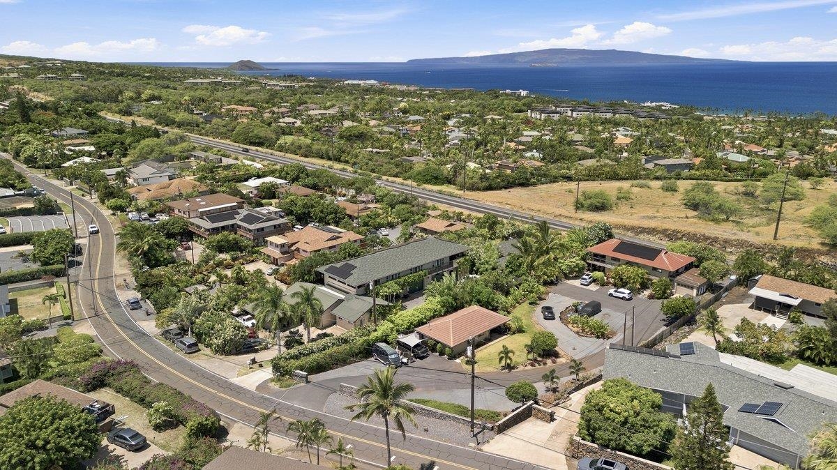 3248  Akala Dr , Maui Meadows home - photo 44 of 45