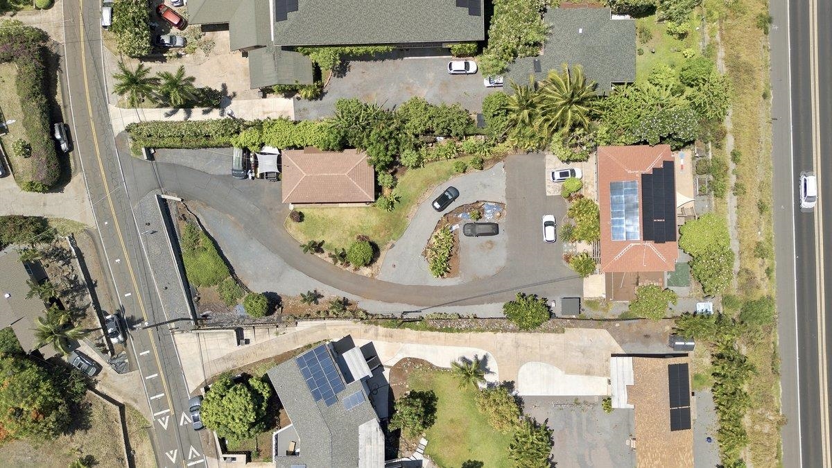 3248  Akala Dr , Maui Meadows home - photo 45 of 45