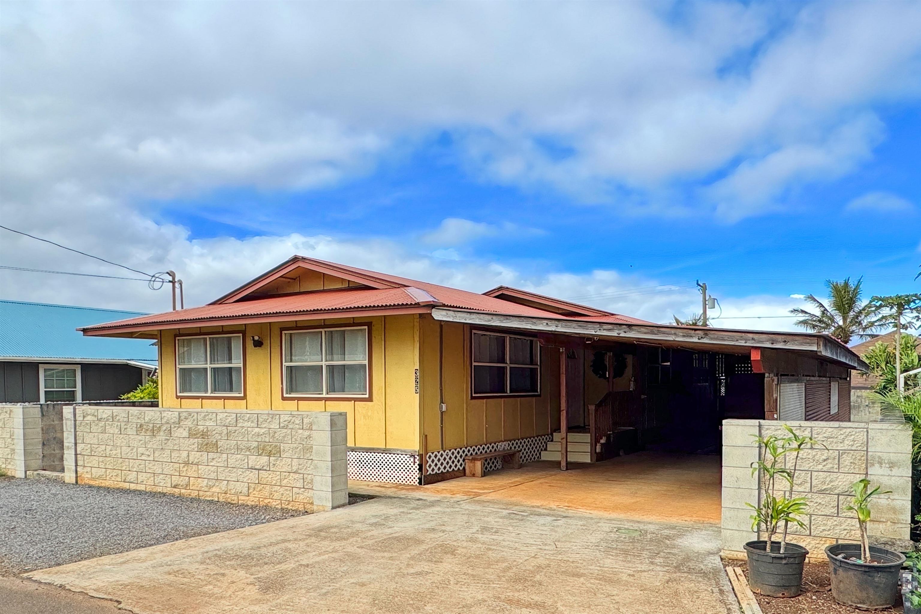 325  Gay St Lanai City,  home - photo 1 of 21