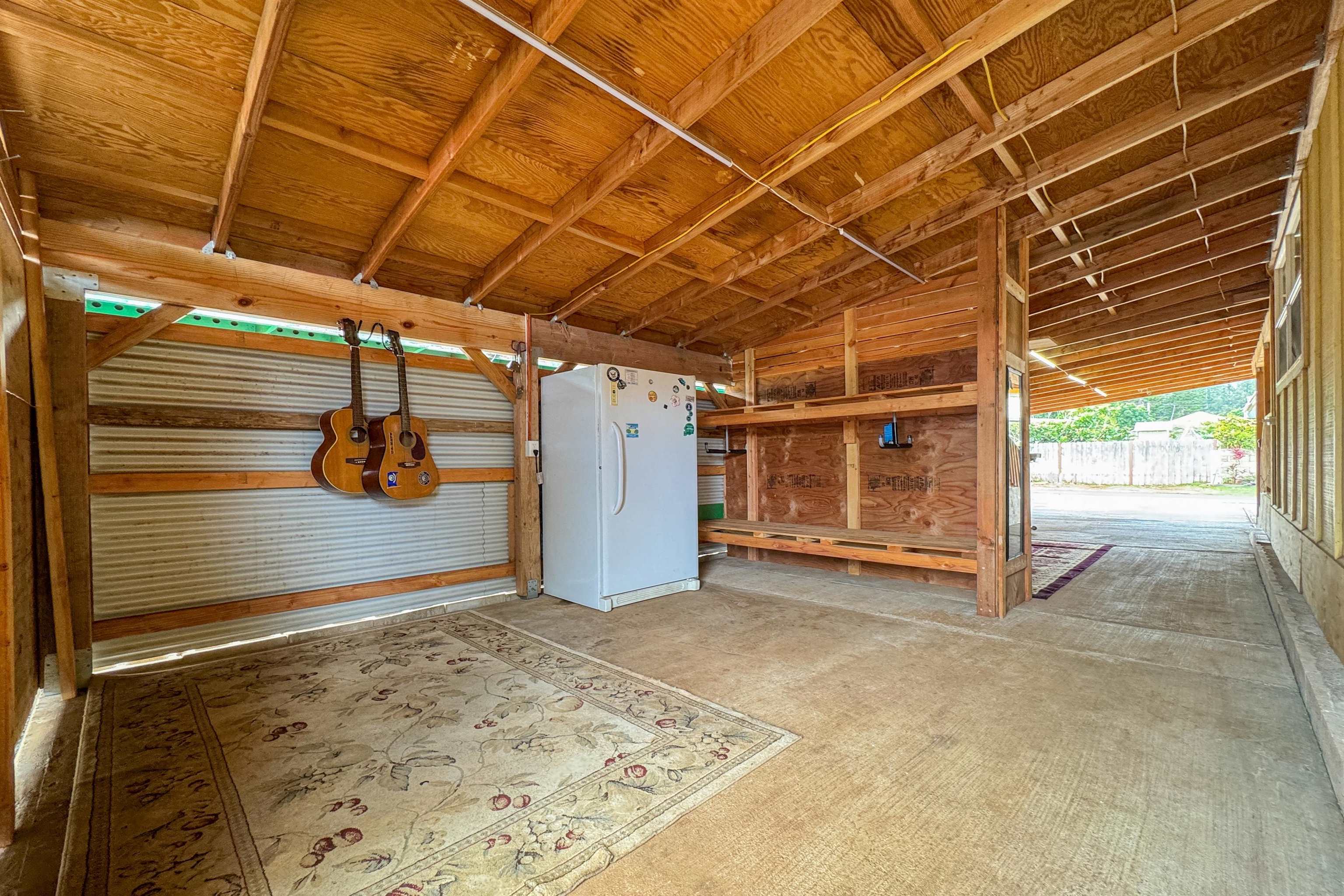 325  Gay St Lanai City, Lanai home - photo 16 of 21