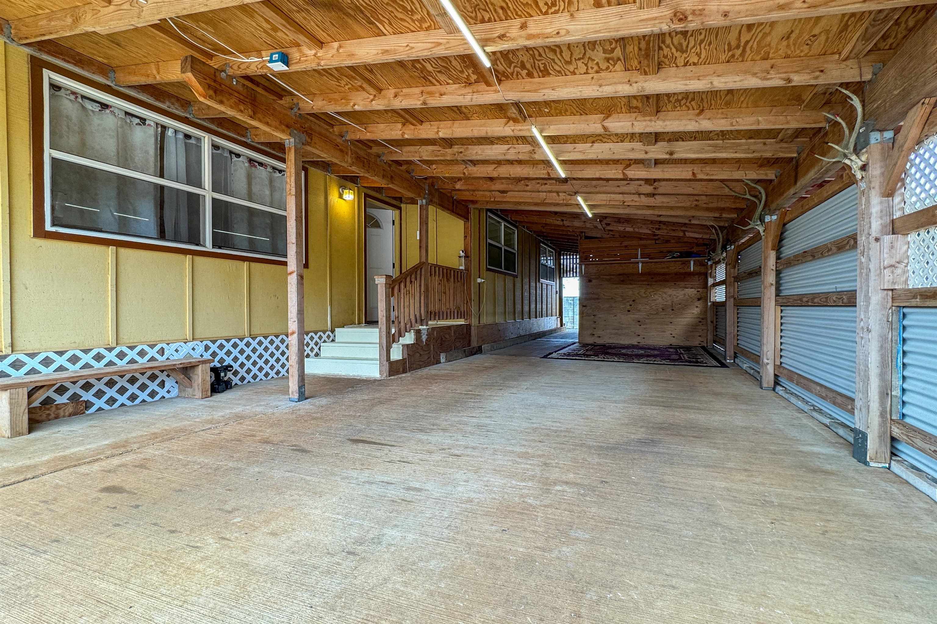 325  Gay St Lanai City, Lanai home - photo 3 of 21