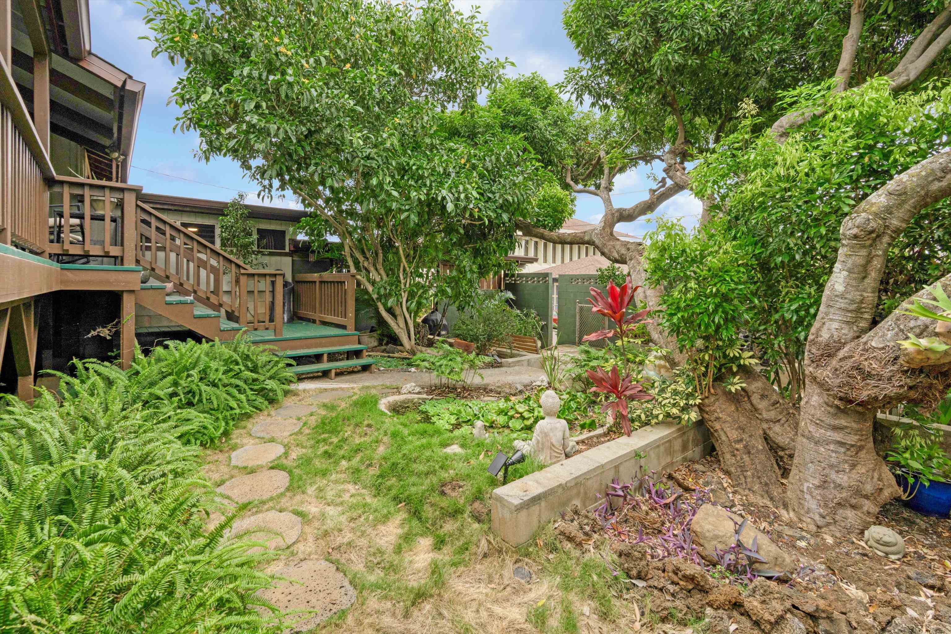 325  Kiele St , Wailuku home - photo 35 of 50