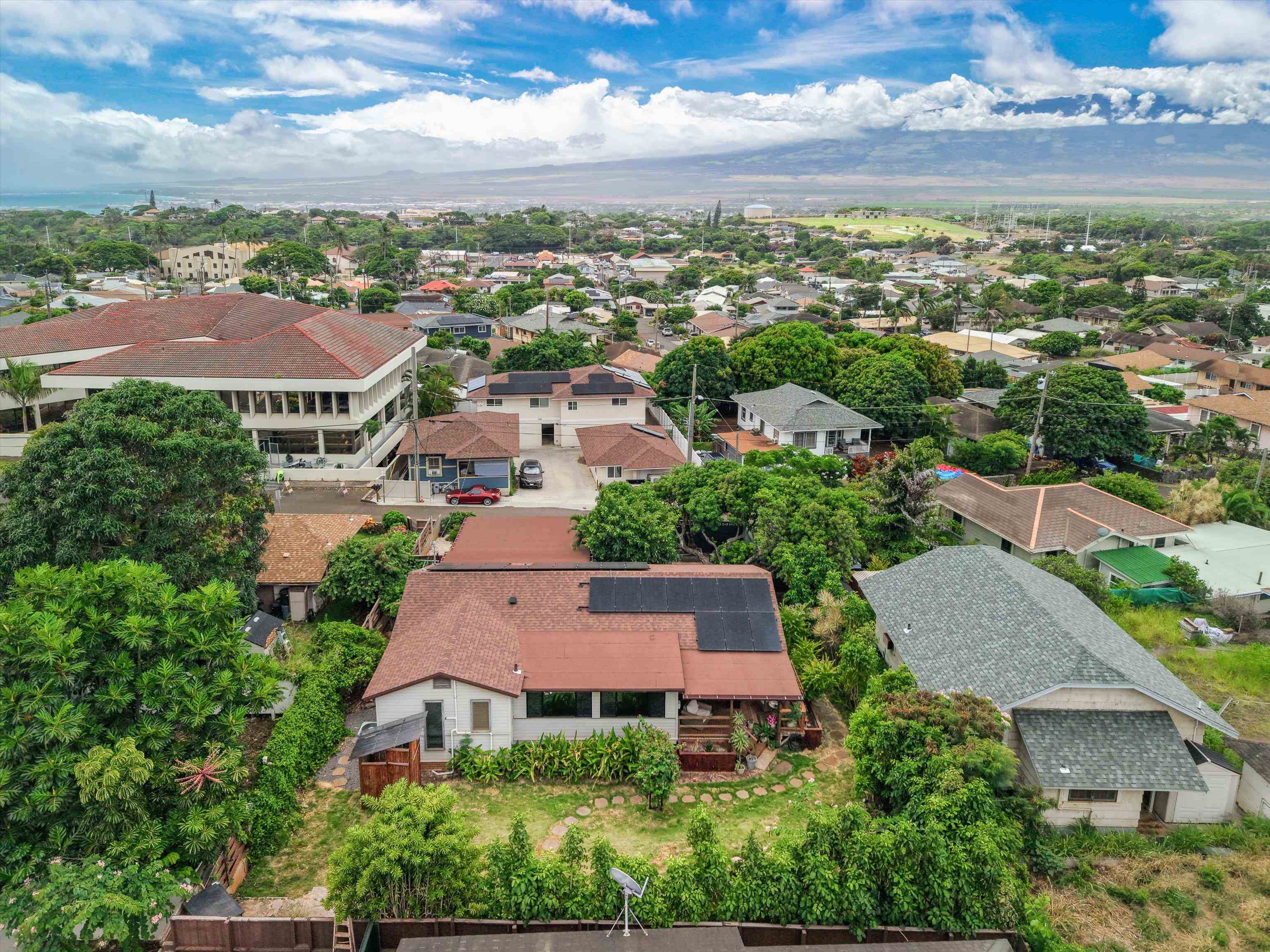 325  Kiele St , Wailuku home - photo 37 of 50