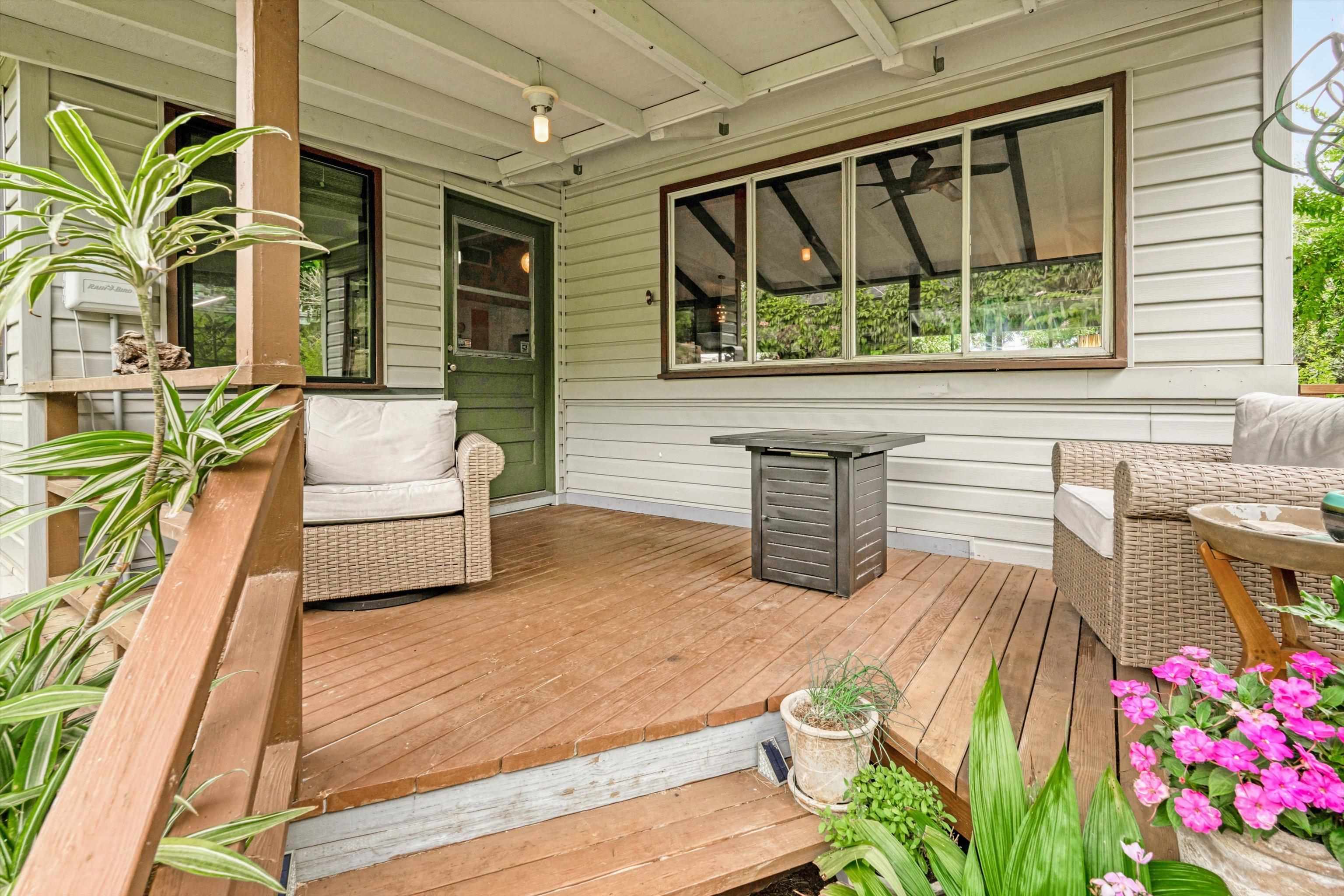 325  Kiele St , Wailuku home - photo 46 of 50