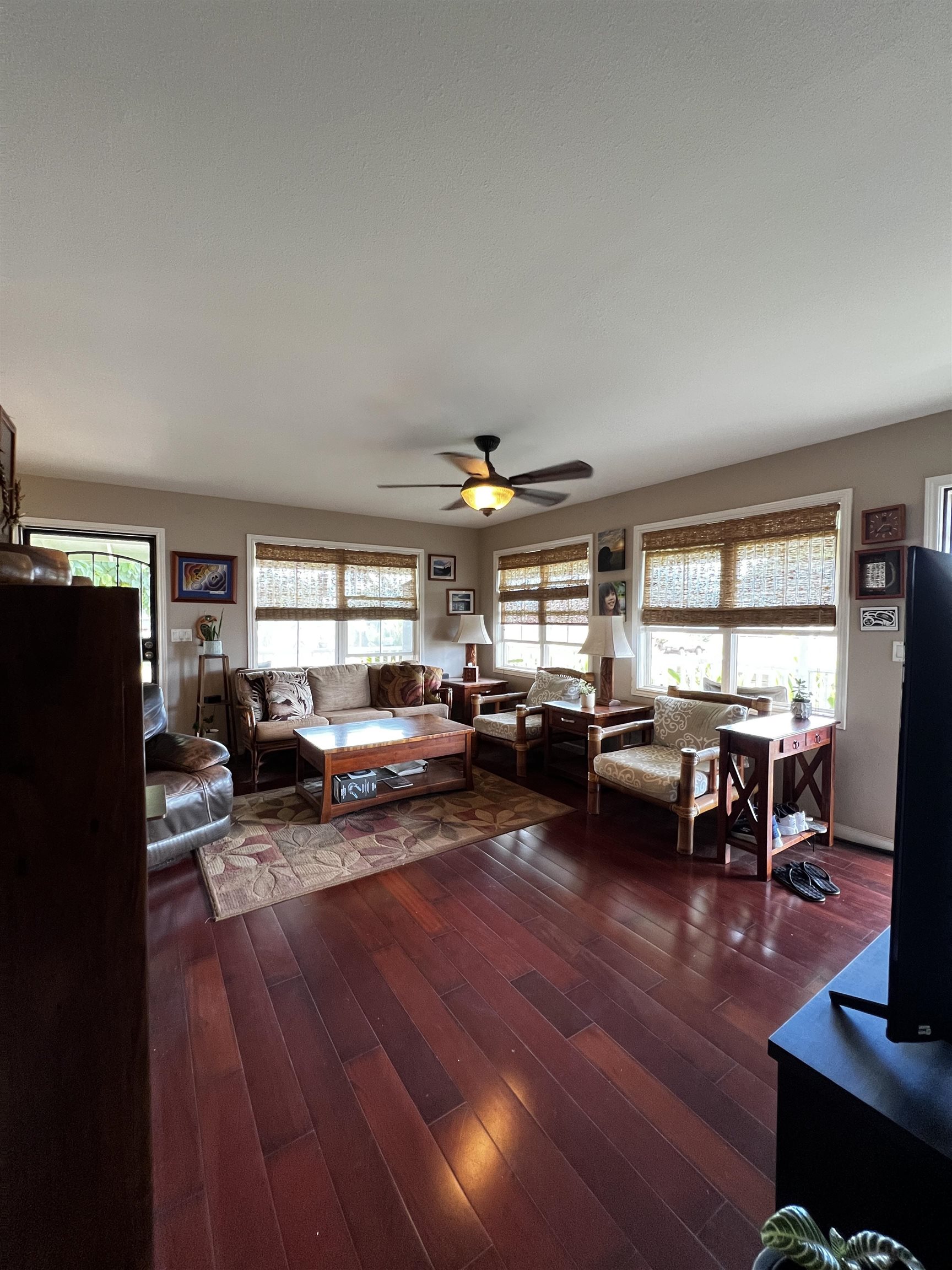 325  Thirteenth St , Lanai home - photo 34 of 40