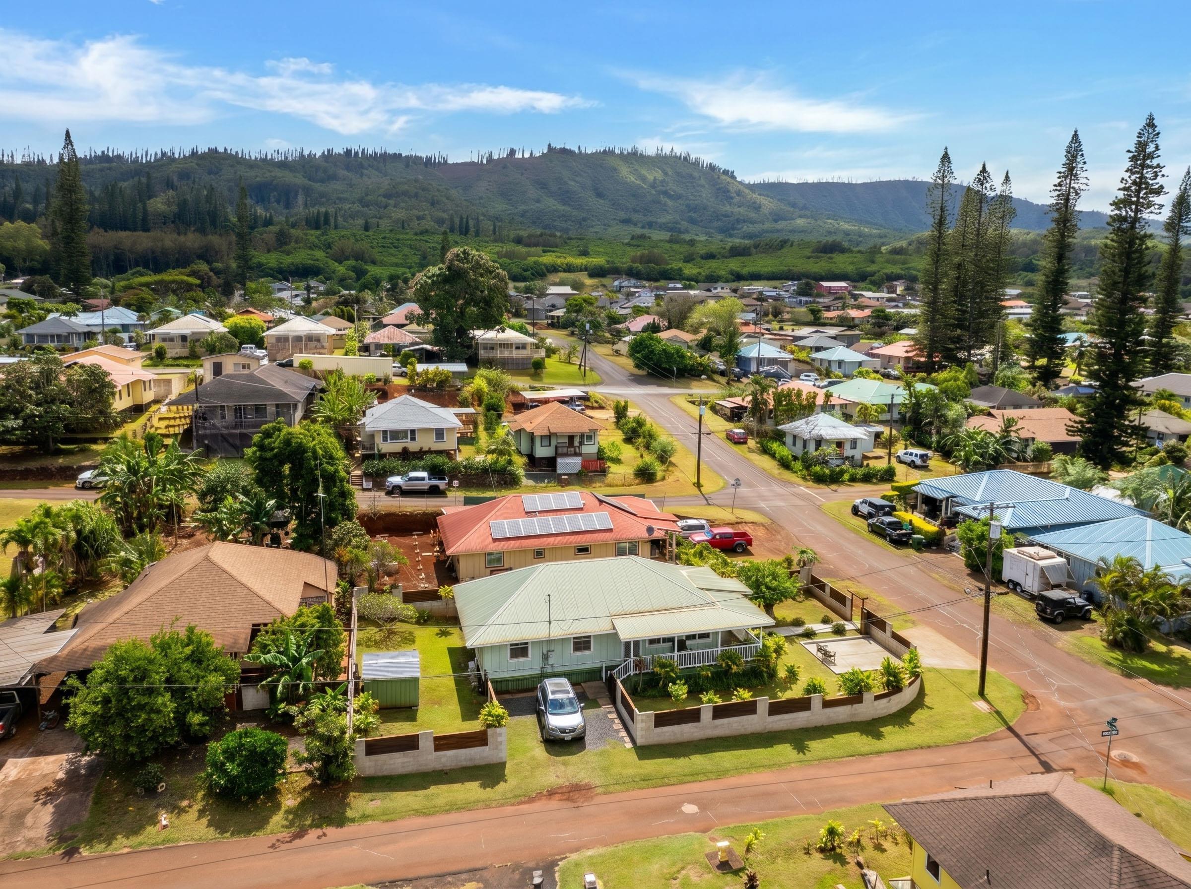 325  Thirteenth St , Lanai home - photo 19 of 21