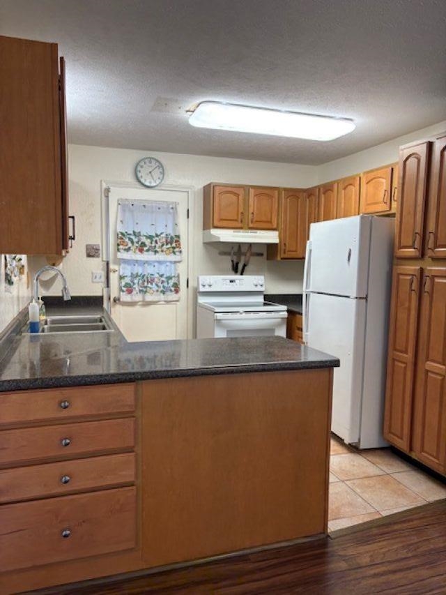 3275  Kihapai Pl , Pukalani home - photo 3 of 17