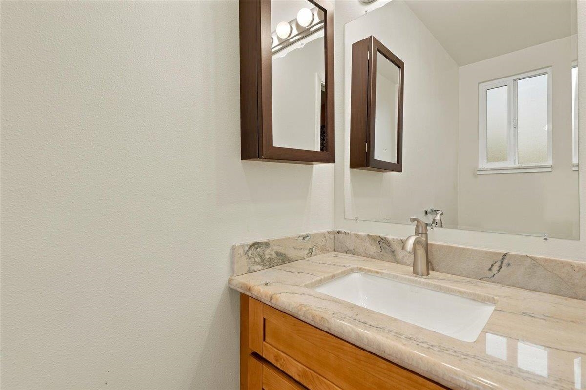 328  Kaomi Pl , Makawao/Olinda/Haliimaile home - photo 13 of 40
