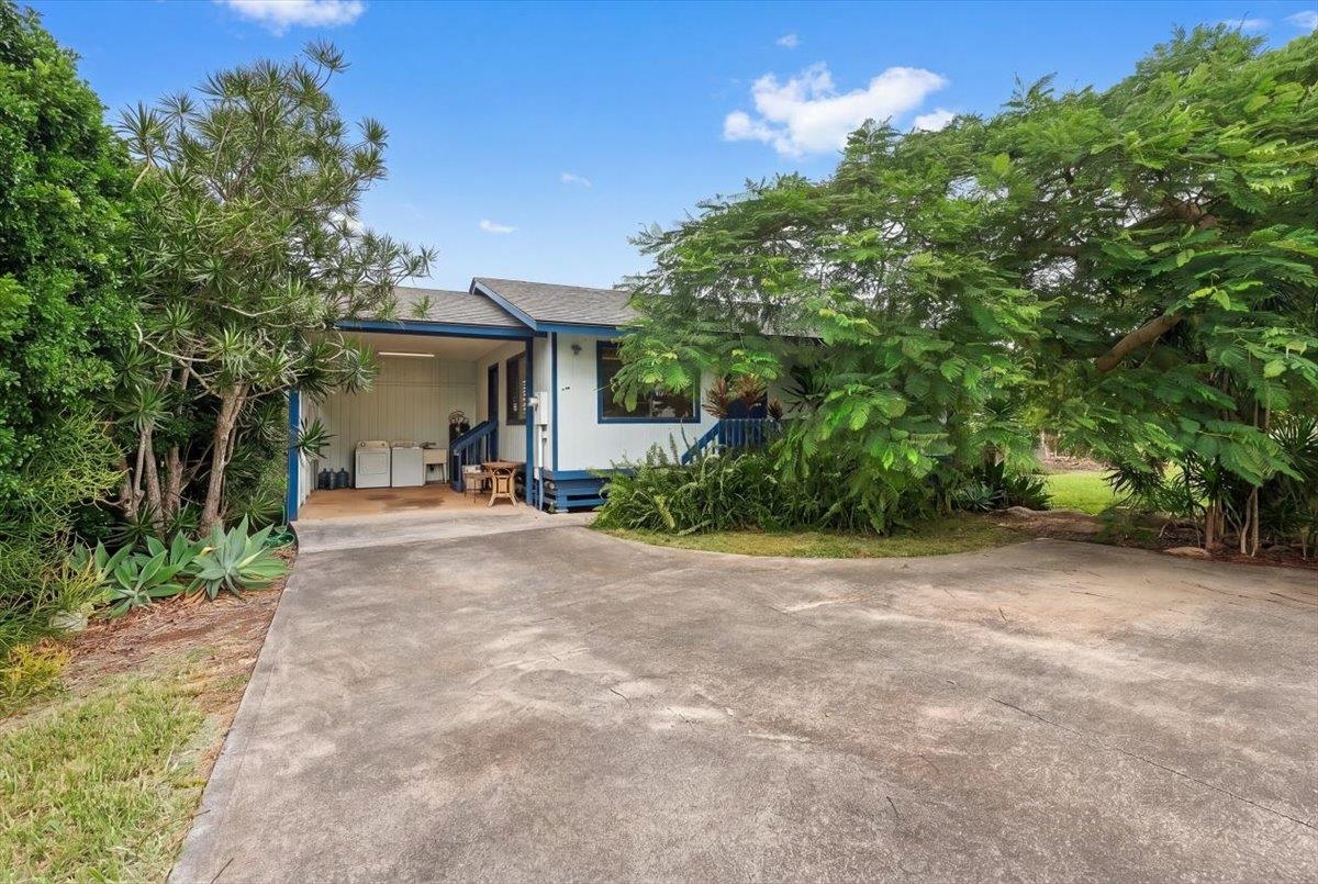 328  Kaomi Pl , Makawao/Olinda/Haliimaile home - photo 21 of 40