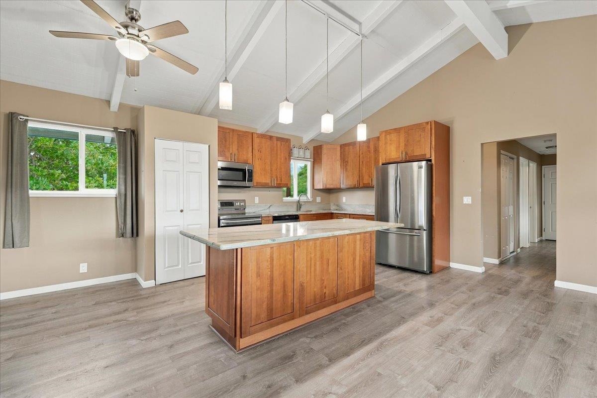 328  Kaomi Pl , Makawao/Olinda/Haliimaile home - photo 4 of 40