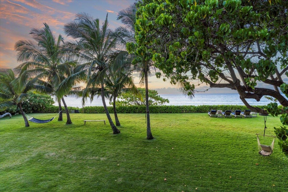 33  Hana Hwy Paia Bay, Spreckelsville/Paia/Kuau home - photo 35 of 50