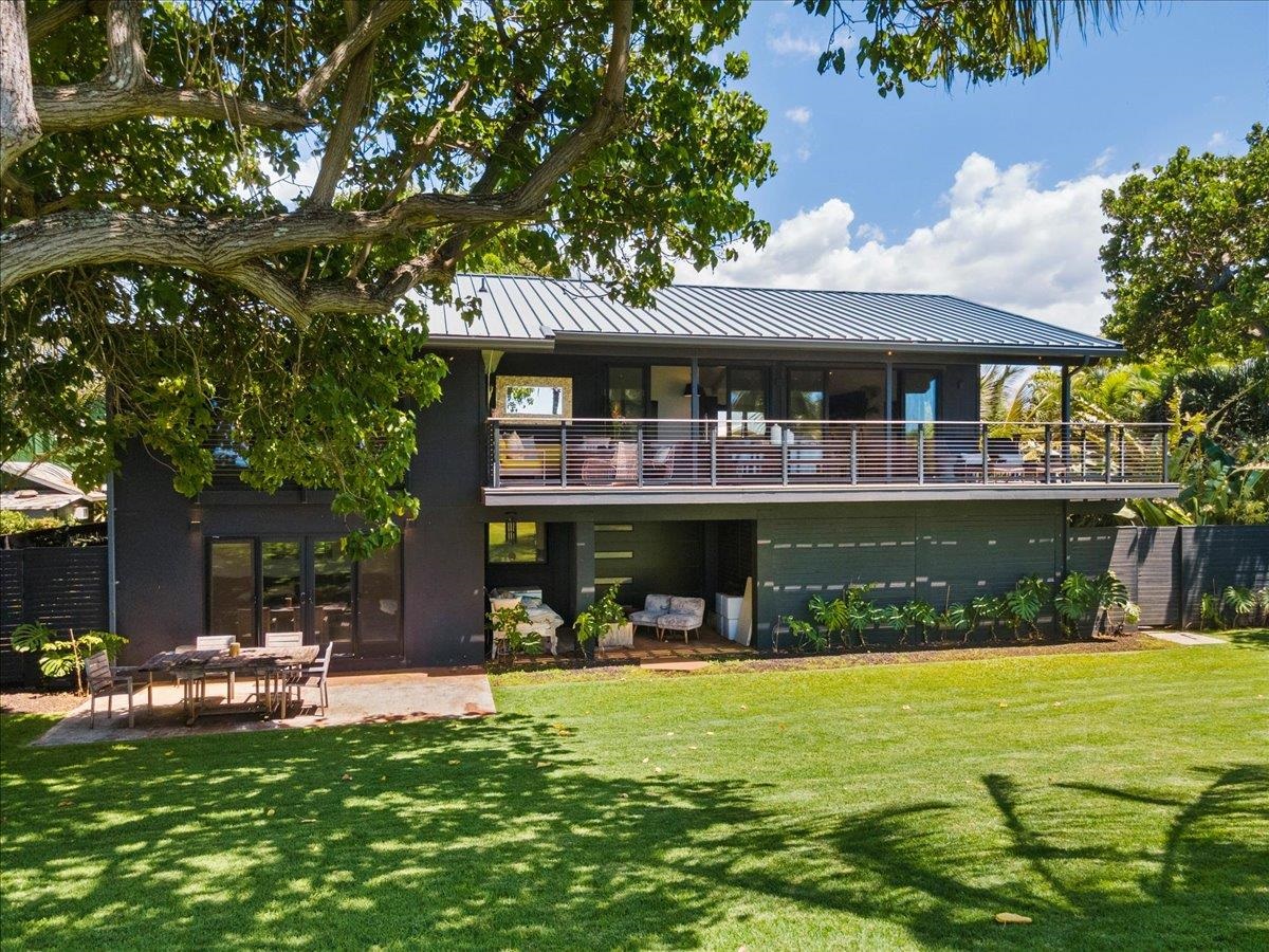 33  Hana Hwy Paia Town, Spreckelsville/Paia/Kuau home - photo 42 of 50