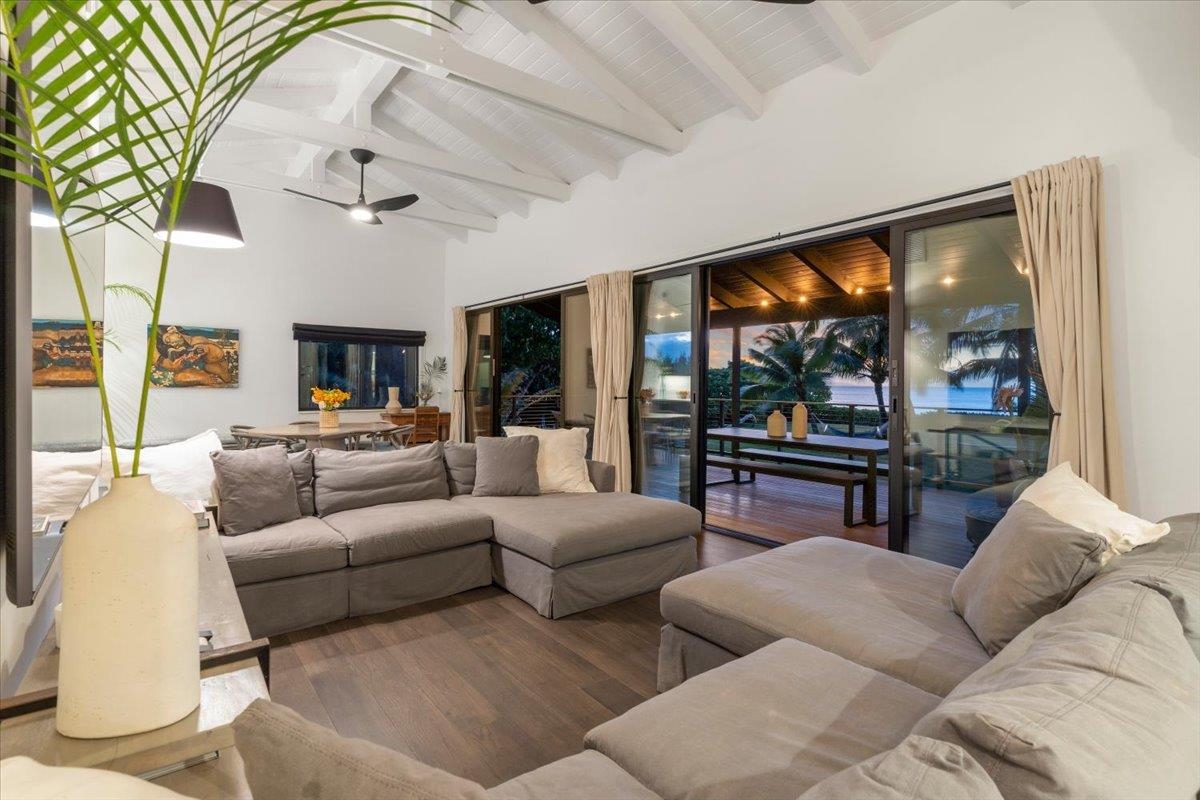 33  Hana Hwy , Spreckelsville/Paia/Kuau home - photo 19 of 48