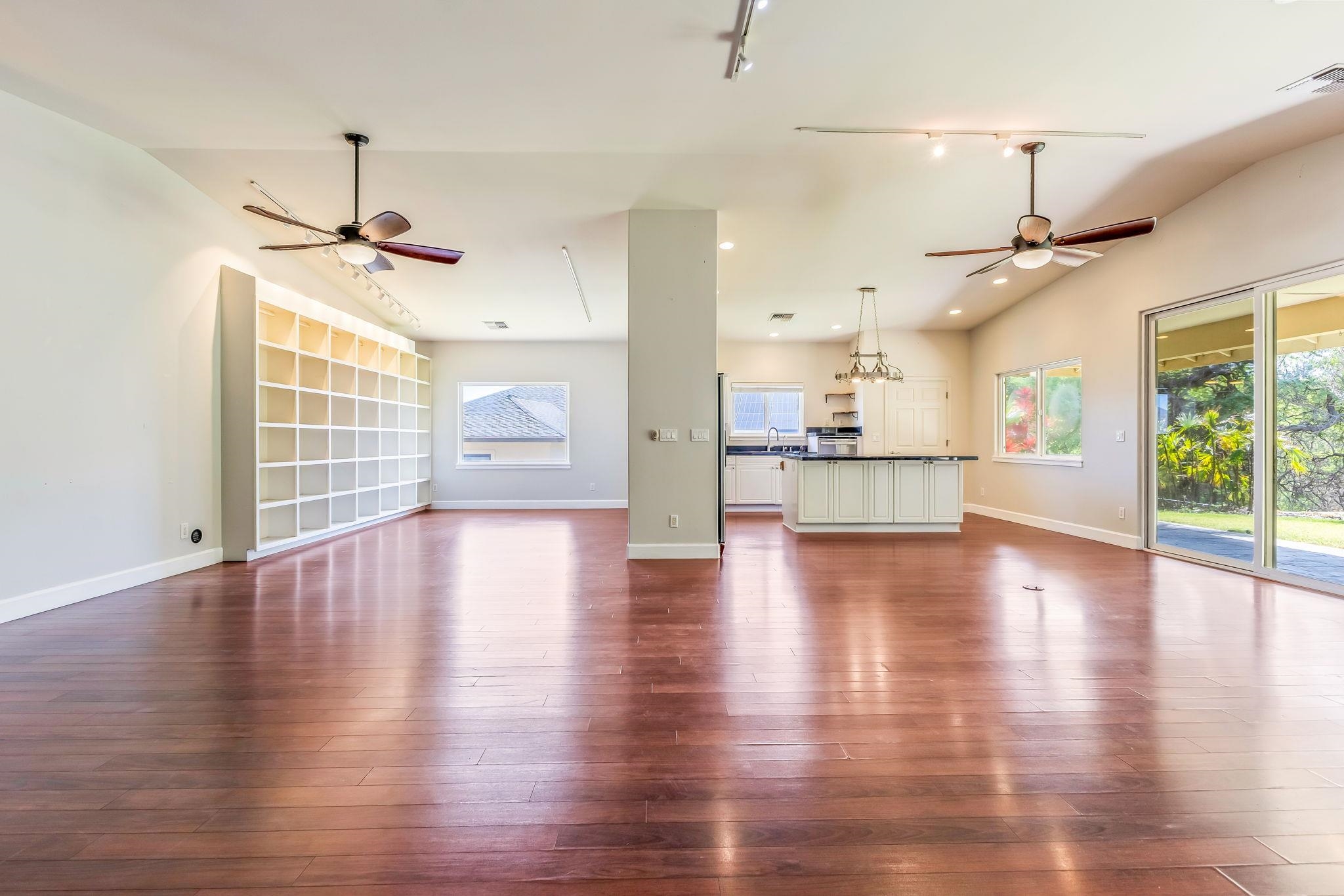 33  Keoneloa St Sandhills, Wailuku home - photo 9 of 40