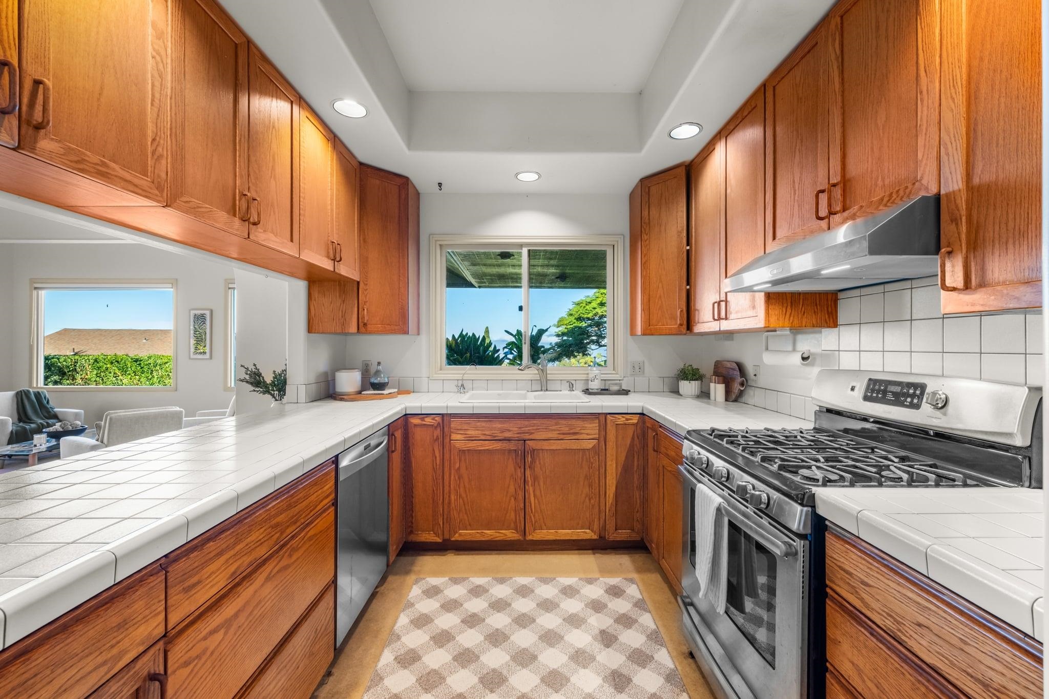 33  Puakea Pl , Kula/Ulupalakua/Kanaio home - photo 13 of 48