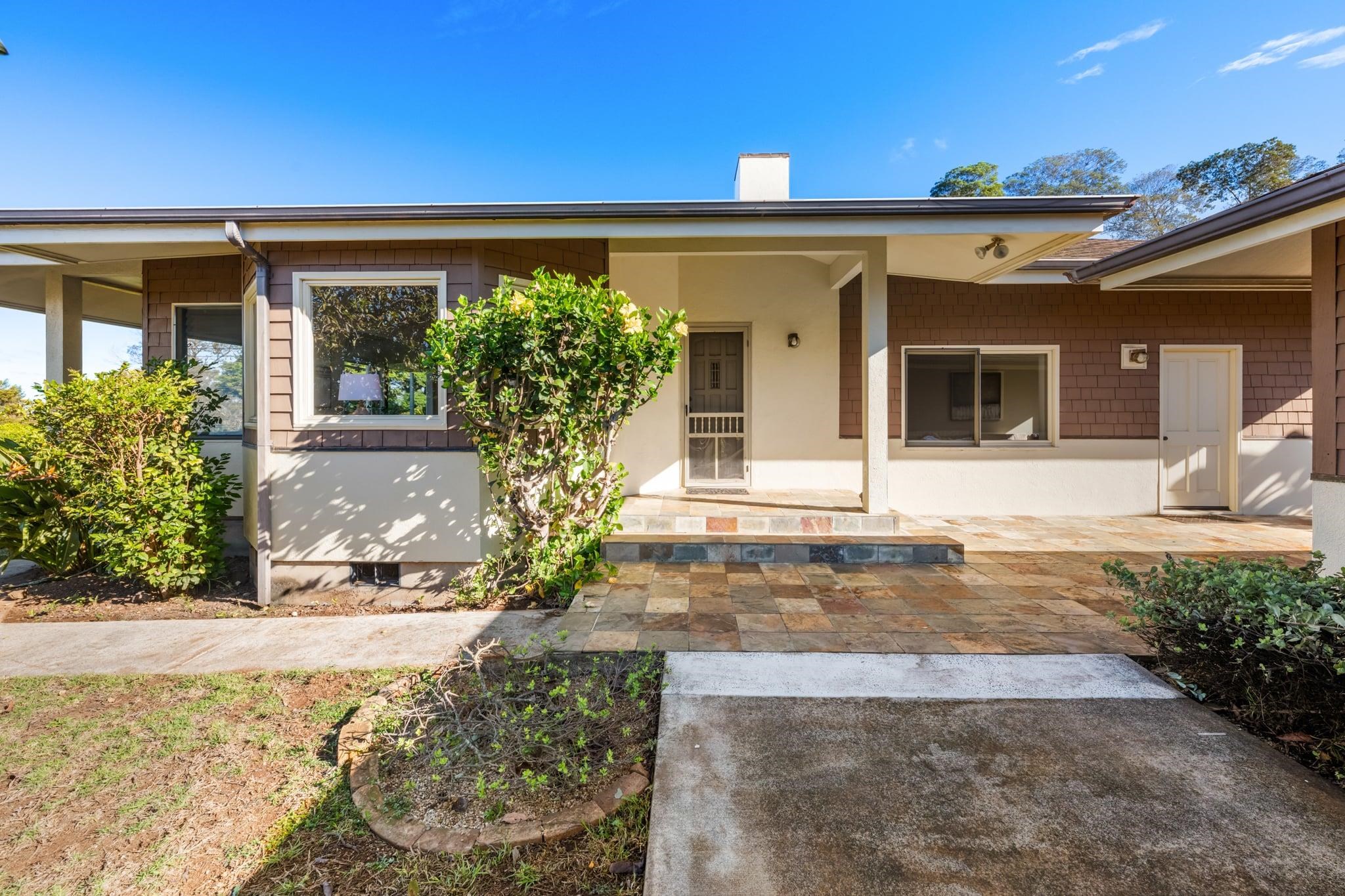 33  Puakea Pl , Kula/Ulupalakua/Kanaio home - photo 3 of 48