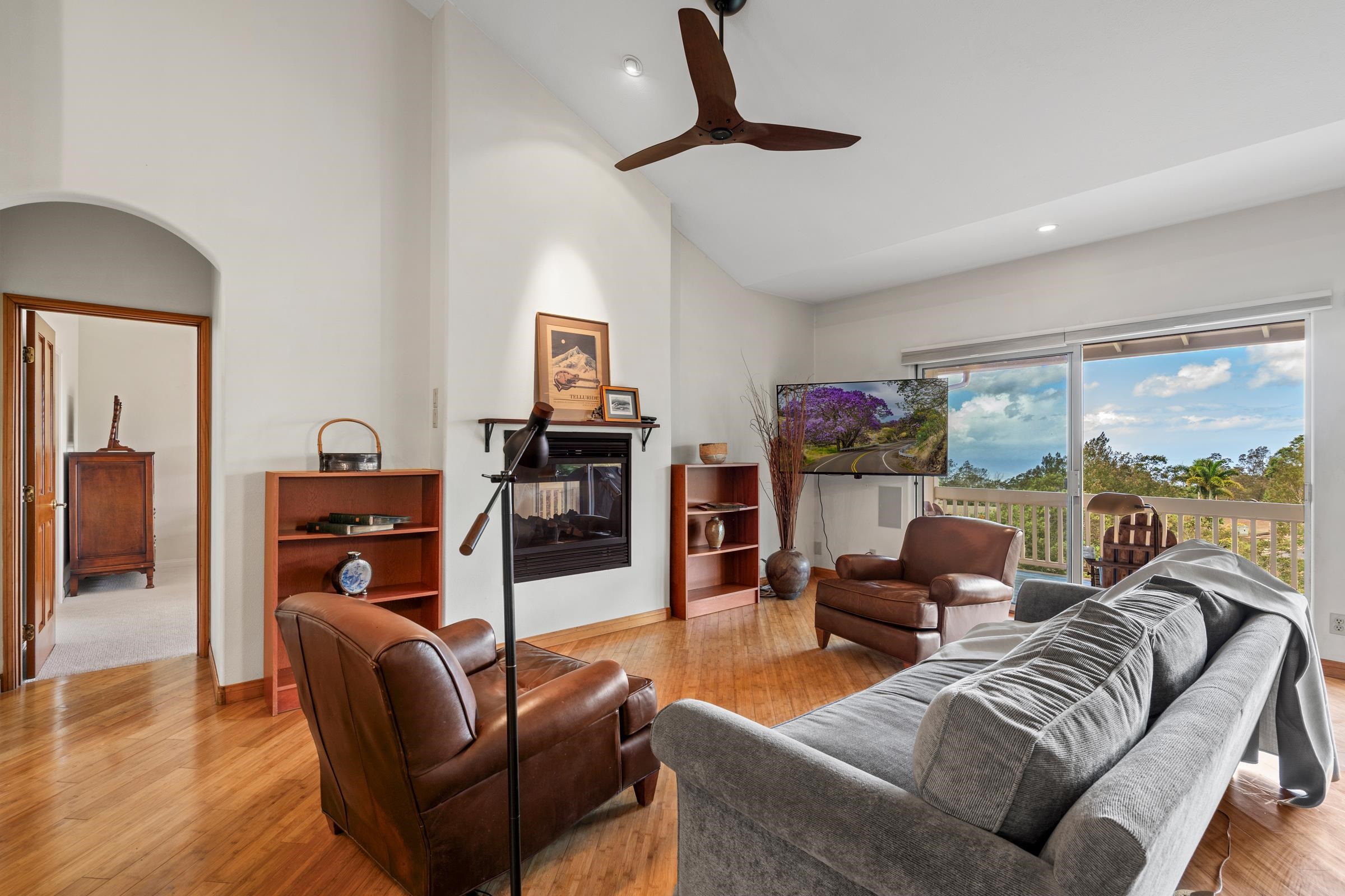 33  U'au Pl Kulamanu, Kula/Ulupalakua/Kanaio home - photo 2 of 50