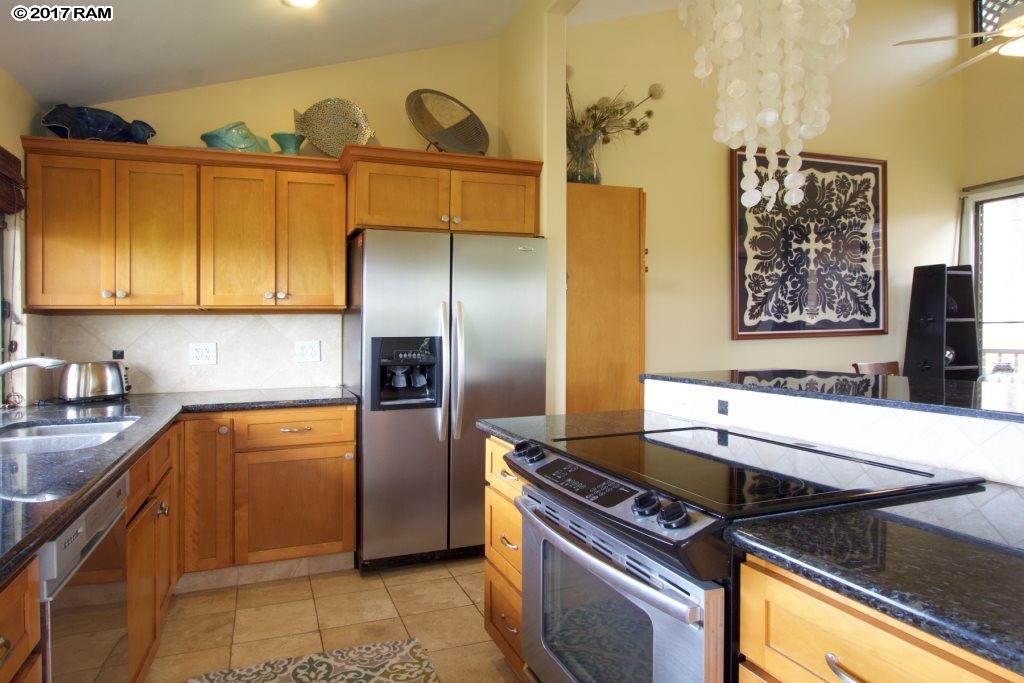 Wailea Ekahi I condo # 11D, Kihei, Hawaii - photo 3 of 30