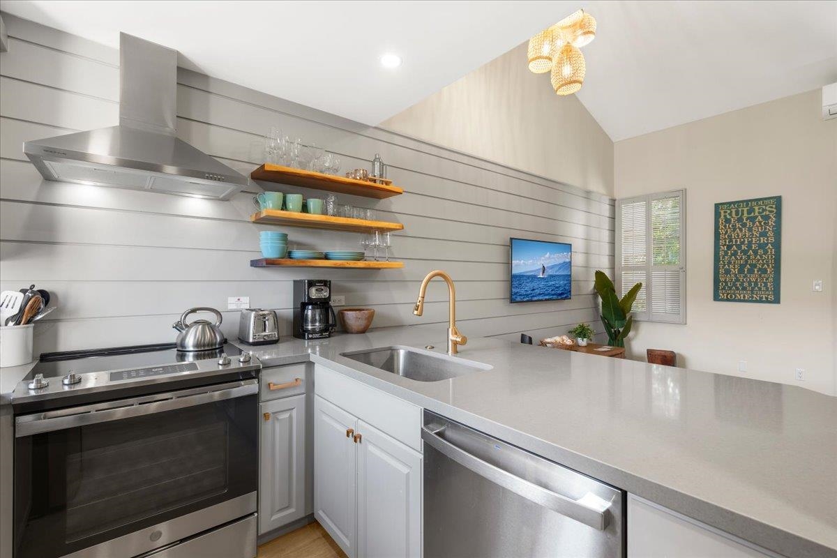 Wailea Ekahi III condo # 52E, Kihei, Hawaii - photo 4 of 39