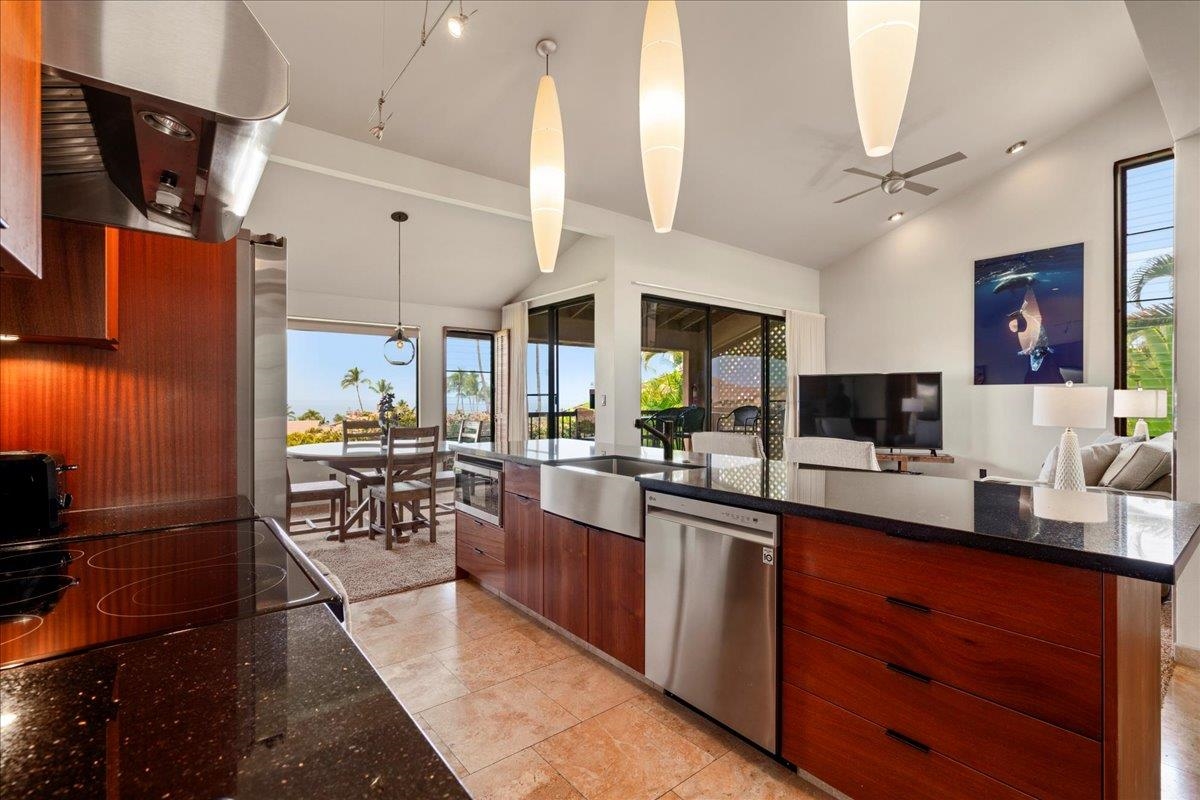 Wailea Ekahi I condo # 38F, Kihei, Hawaii - photo 9 of 45