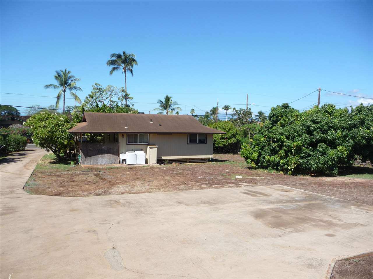 3327  Akala Dr , Maui Meadows home - photo 18 of 30