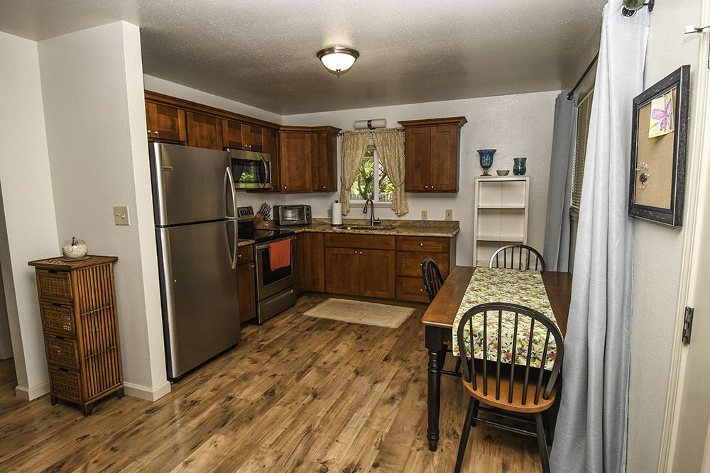 3327  Akala Dr , Maui Meadows home - photo 22 of 30