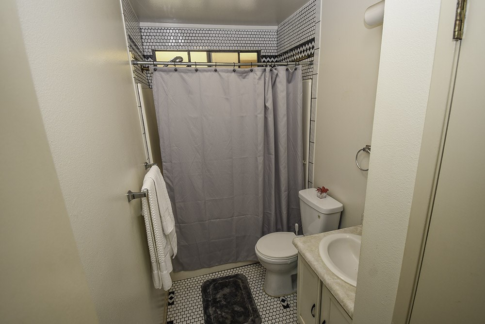 3327  Akala Dr , Maui Meadows home - photo 7 of 30