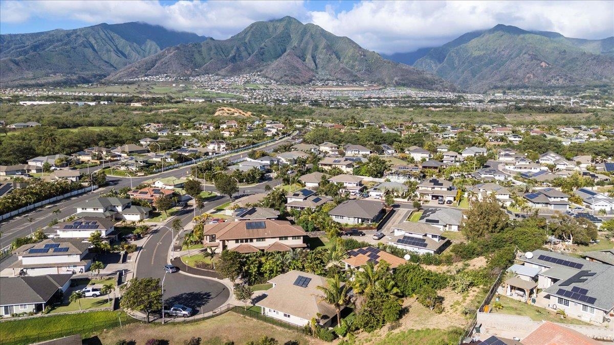 333  Puumakani Pl Fairways, Kahului home - photo 20 of 36