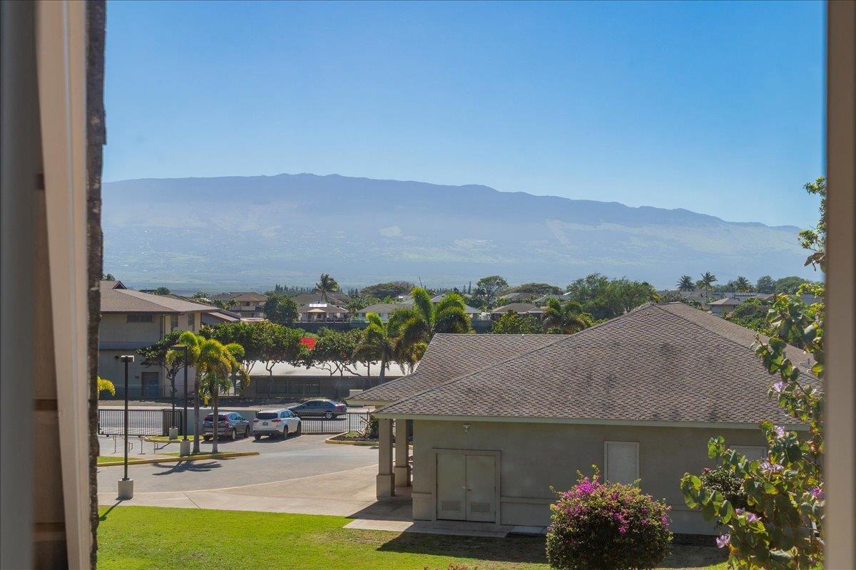 333  Puumakani Pl Fairways, Kahului home - photo 5 of 36