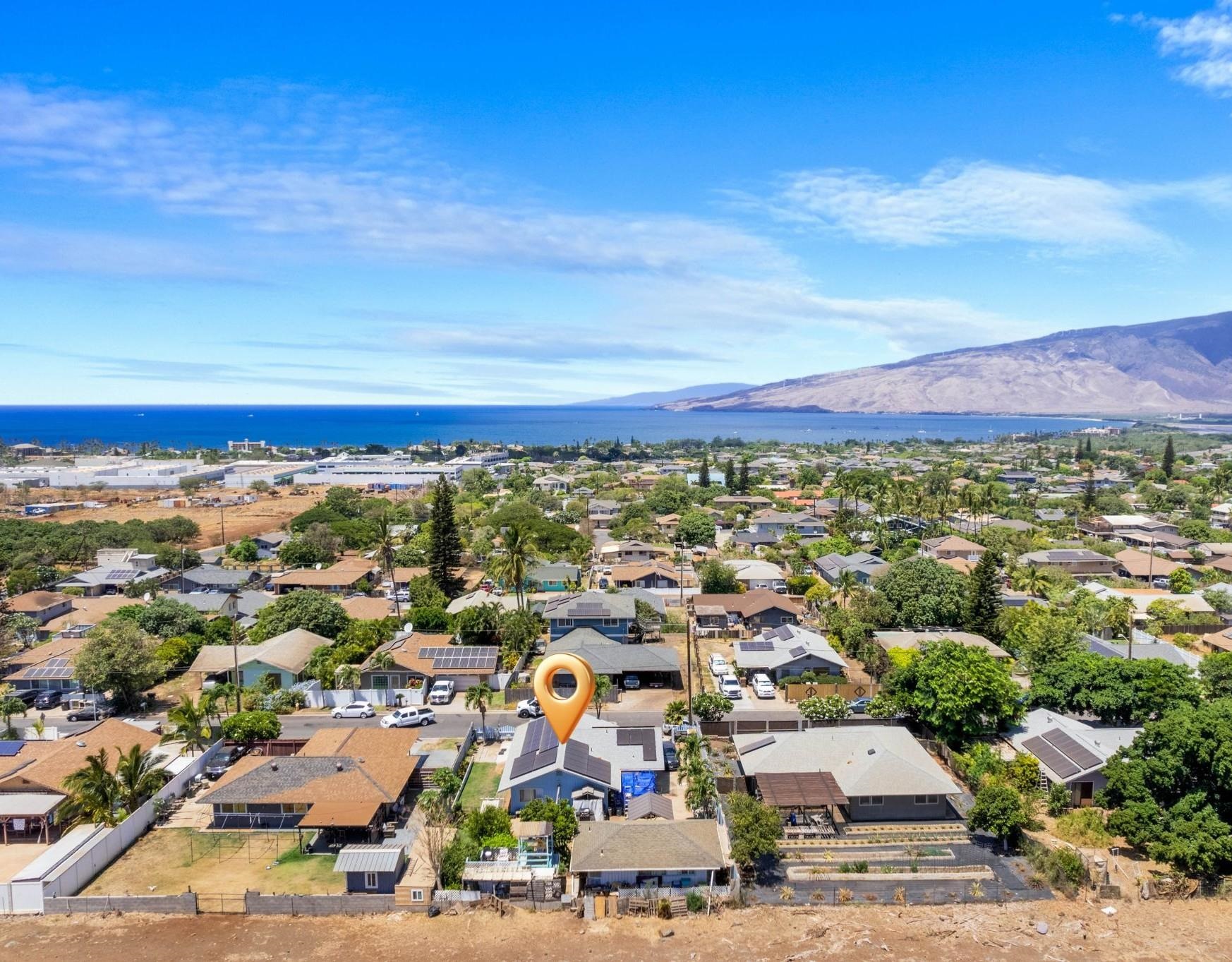 335  Hoalike St , Kihei home - photo 2 of 33
