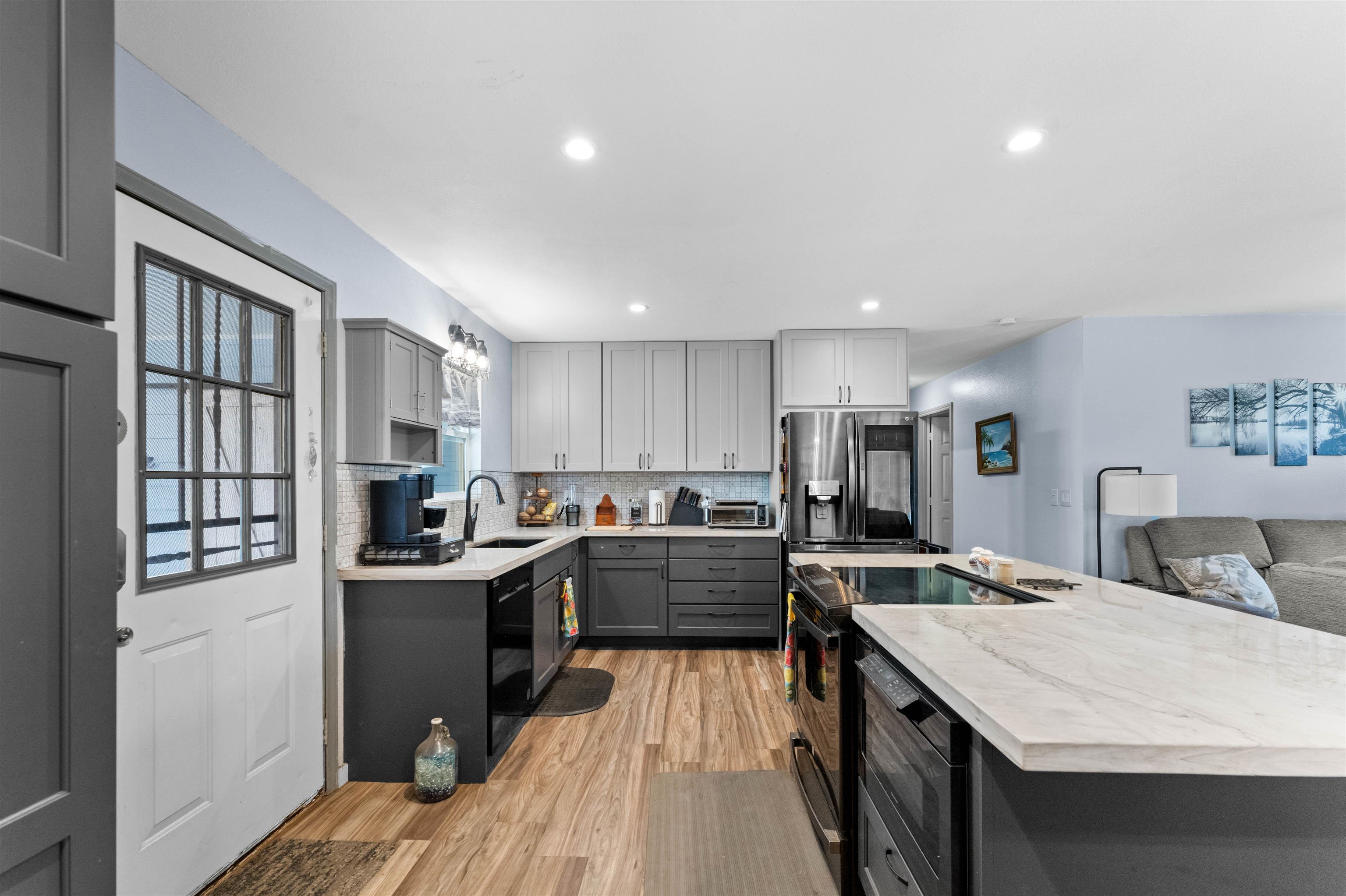 335  Hoalike St , Kihei home - photo 7 of 33