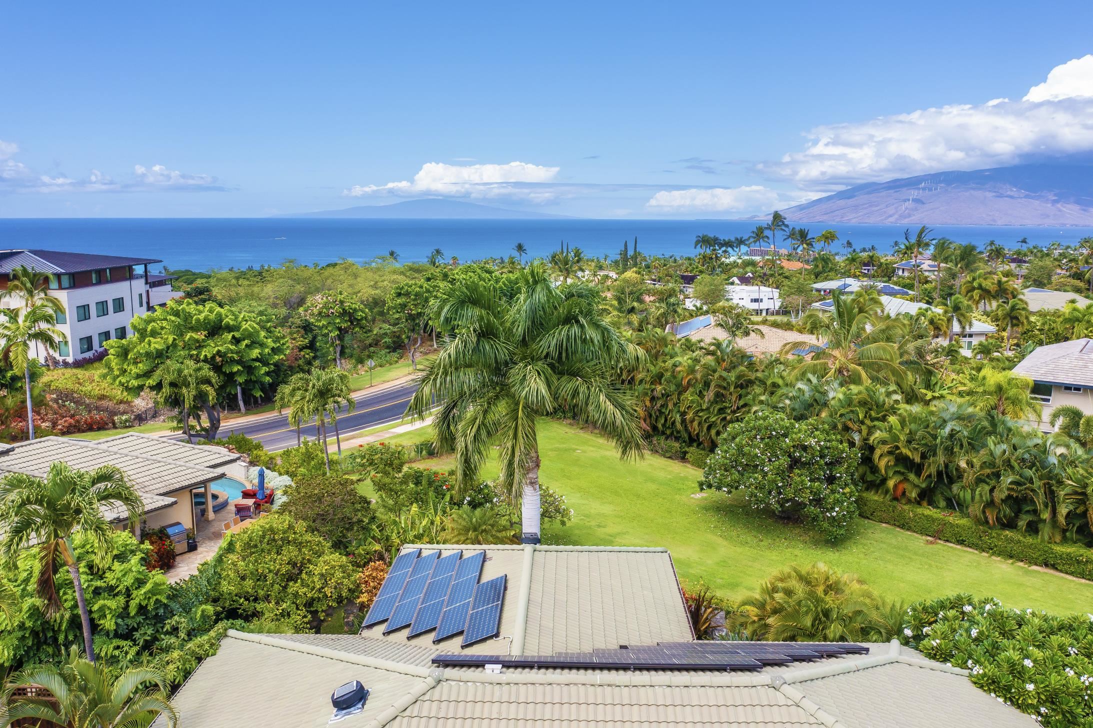 3351  Lani Ikena Way Wailea, Wailea/Makena home - photo 4 of 43