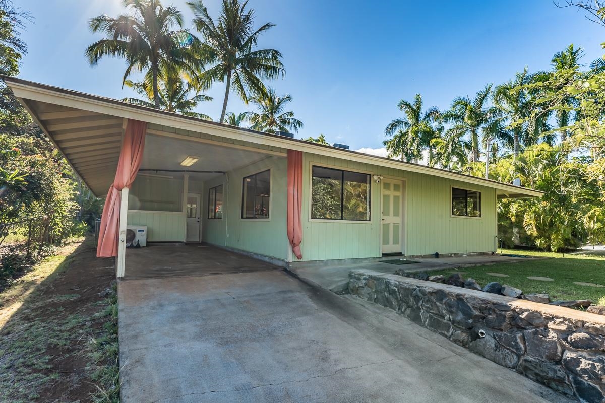 3365  Akala Dr , Maui Meadows home - photo 44 of 50