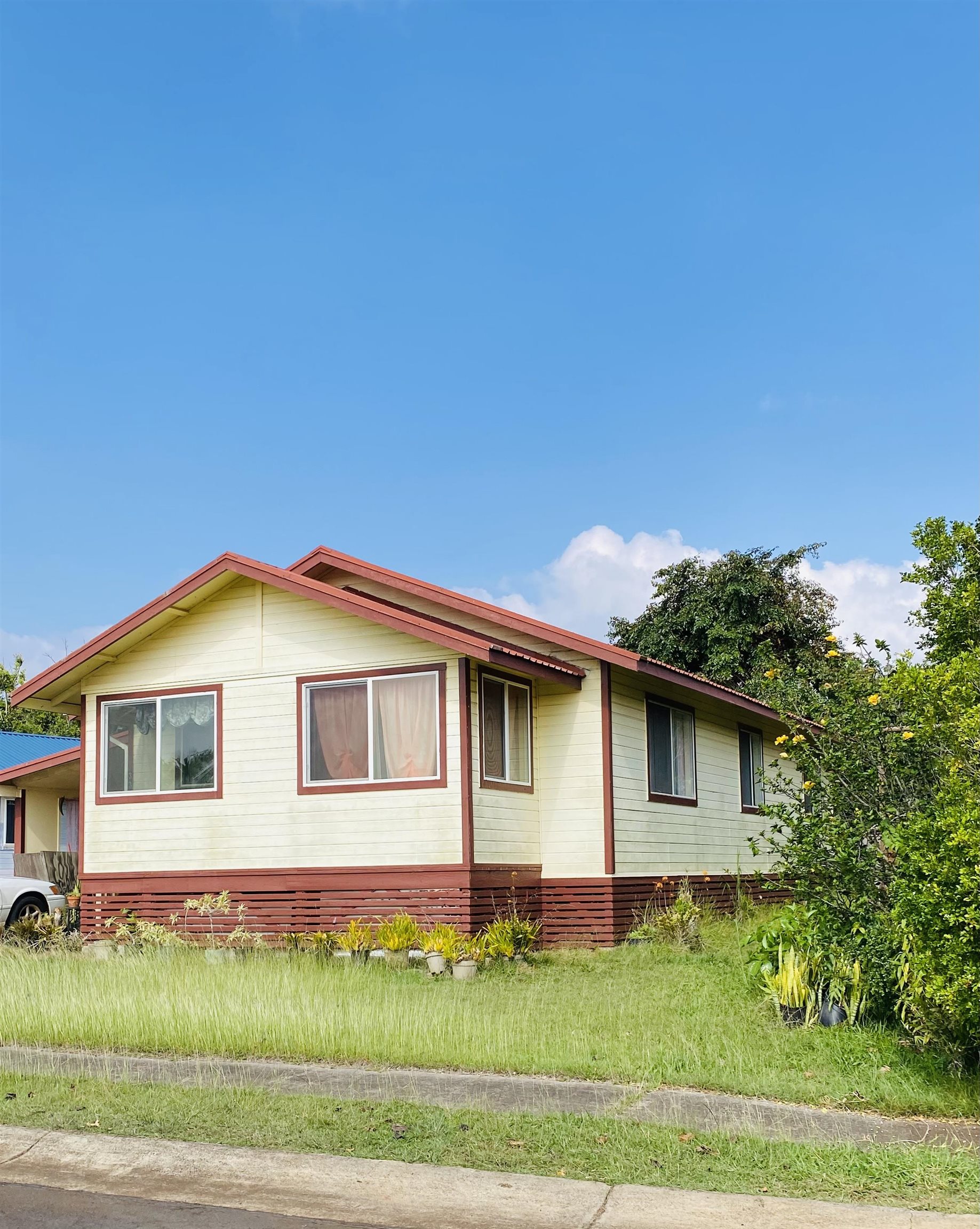 337  Ahakea St Olopua, Lanai home - photo 4 of 9