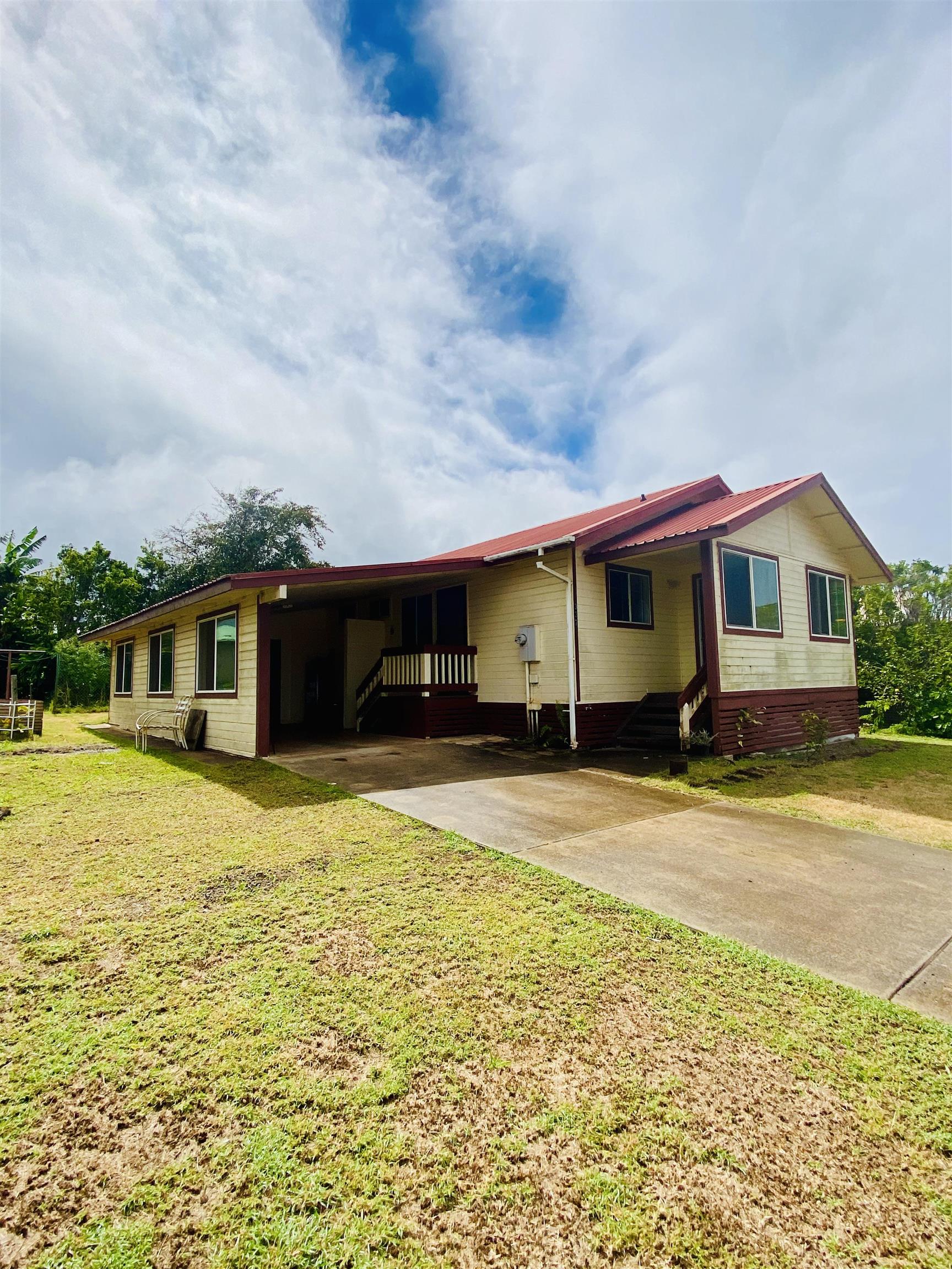 337  Ahakea St Olopua, Lanai home - photo 5 of 7