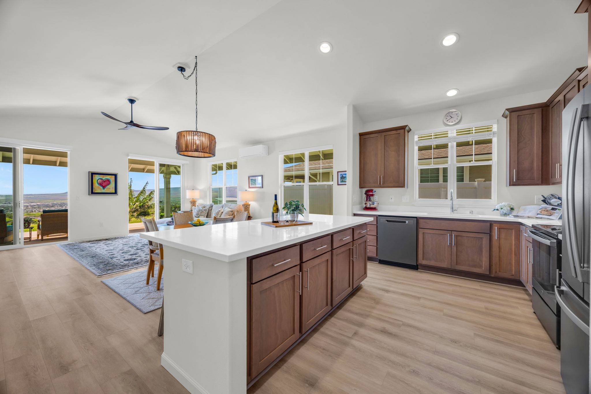 337  Laniuma Pl , Wailuku home - photo 13 of 38